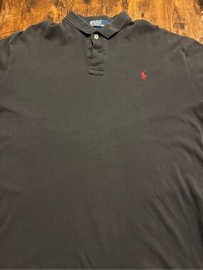Men’s Ralph Lauren Black Polo Shirt with Red Logo- MEDIUM